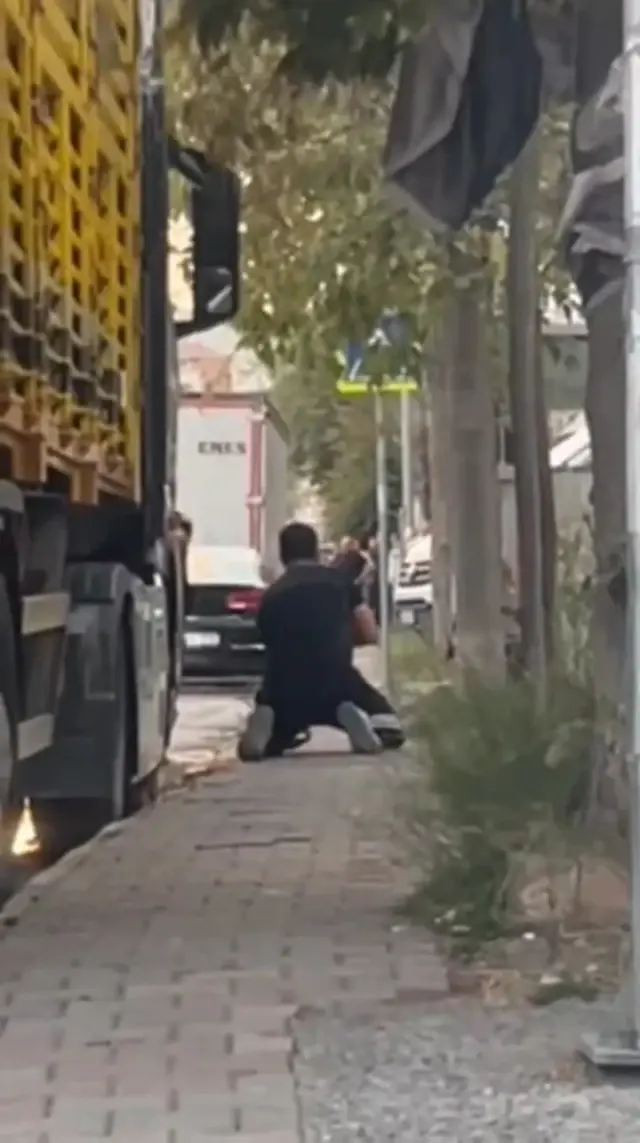 Terrifying moments in Ataşehir! He put the gun in his mouth and then to his head when he saw the police