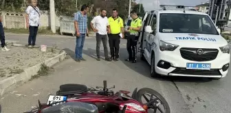 Düzce'de Motosiklet Kazası: İki Sürücü Ağır Yaralandı