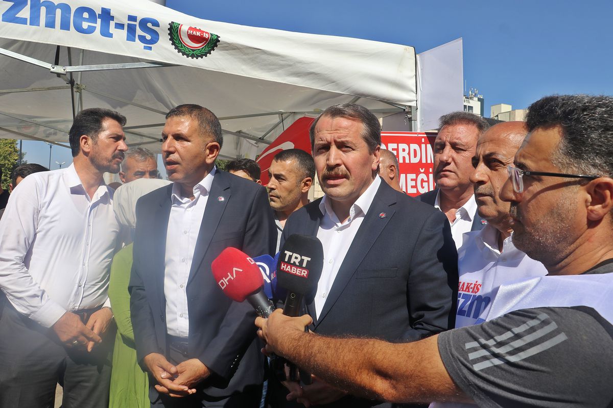 Memur-Sen Genel Başkanı Diyarbakır'daki İşçilere Destek Ziyaretinde Bulundu