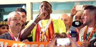 Victor Osimhen Galatasaray ile Anlaştı: Türkiye'ye Transferinin Perde Arkası