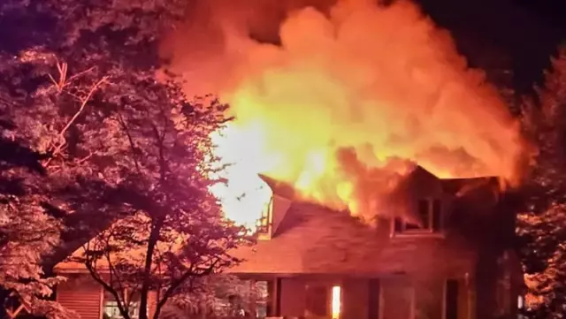 The man who had a fight with his girlfriend set the house on fire!