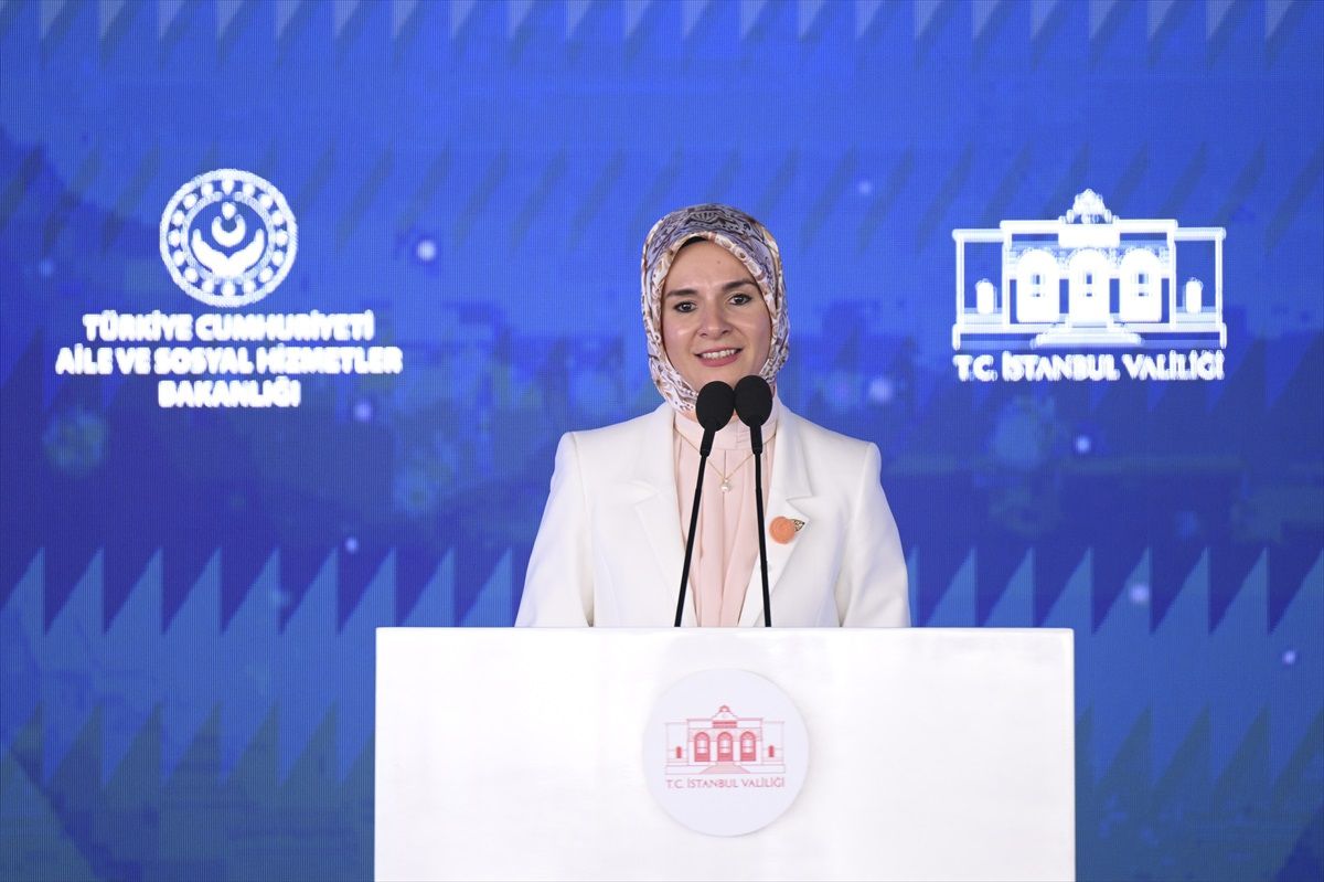 Koruyucu Aile Uygulamaları ile Binlerce Çocuk Sevgi Dolu Yuva Buluyor