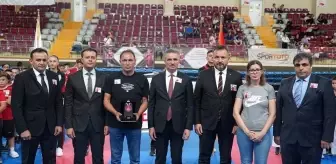 Isparta'da Karate Şampiyonası Enes Gündaşlı'nın Anısına Düzenlendi