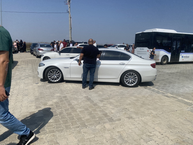 Karatepe Prison entrance turned into a luxury car gallery during Engin Polat's release