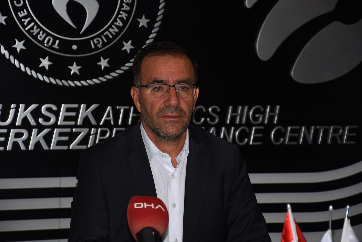 İzmir'de Turkcell Süper Lig Final Müsabakaları Başladı