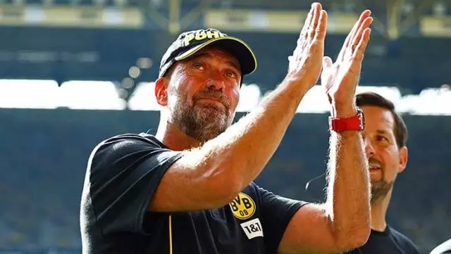 Took over the team! Jürgen Klopp is back in Dortmund.