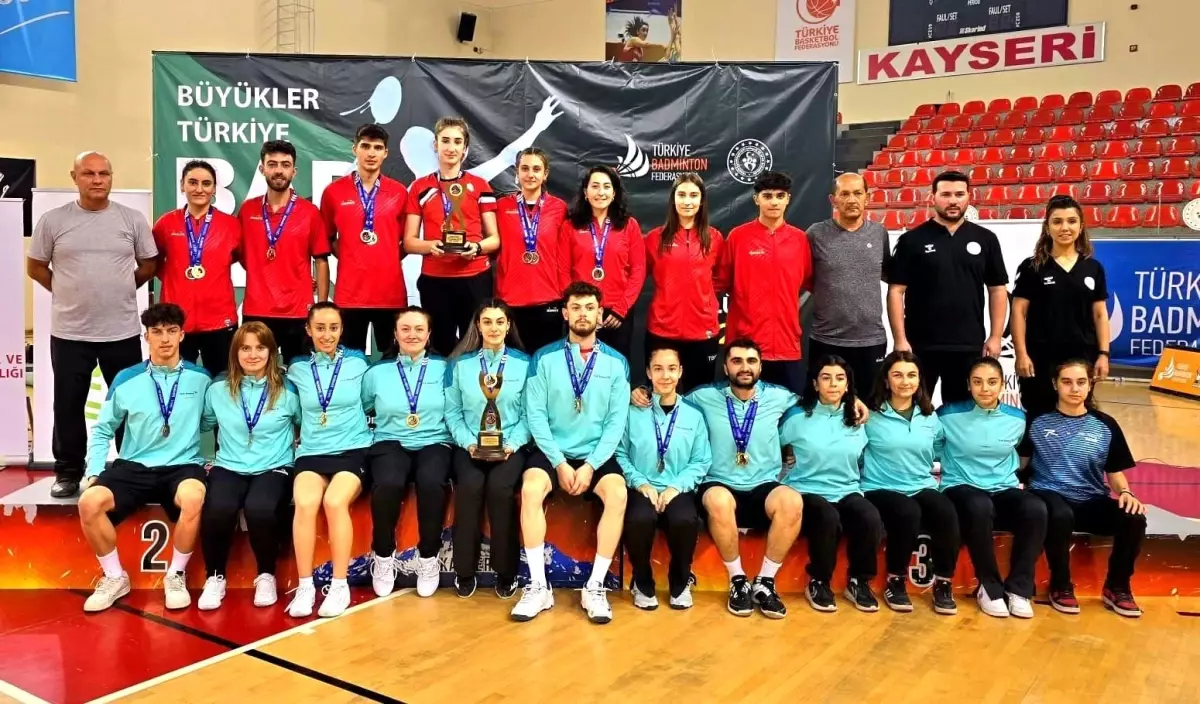 Erzincanlı Sporcular Büyükler Badminton Türkiye Şampiyonasında Türkiye Şampiyonu Oldu