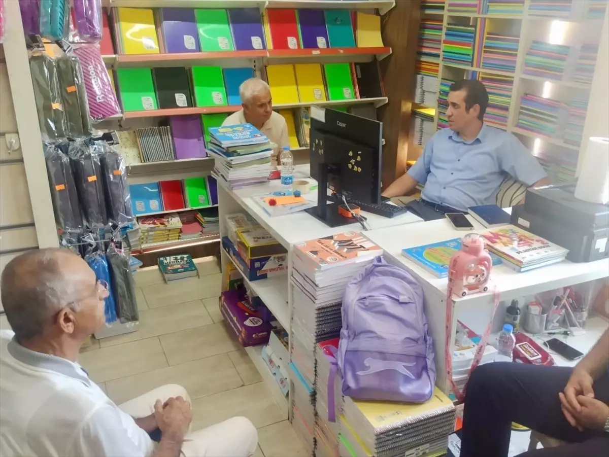 Bozyazı Kaymakamı Topsakaloğlu, esnafla buluştu