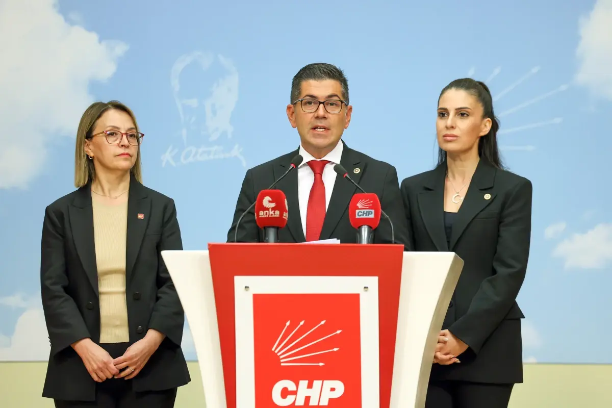 CHP Isparta Milletvekili Hikmet Yalım Halıcı: Çocuklarımızın geleceği AKP'nin ve bakanların elinde oyuncak edilmiştir