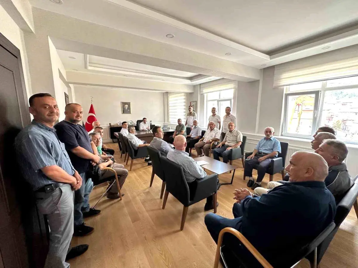 Devrekli Muhtarlar Derneği Emniyet Müdürlüğüne yapılan saldırıyı kınadı