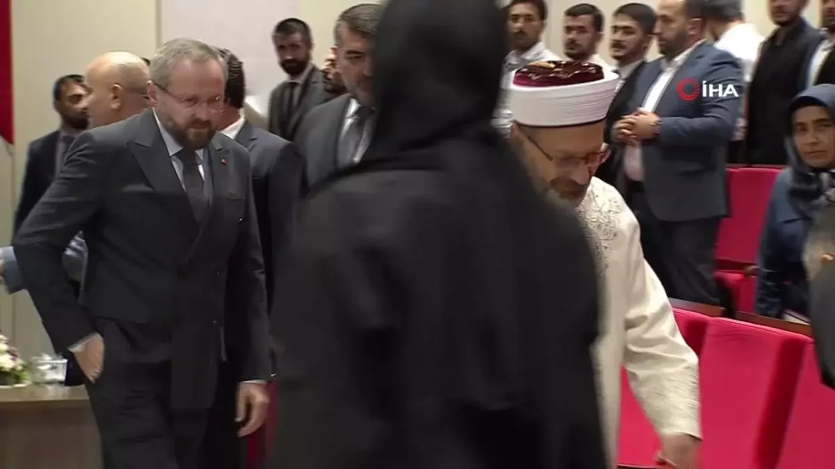Diyanet İşleri Başkanı Erbaş, '2024-2025 Dini Yüksek İhtisas Eğitimi Açılış Programı'na katıldı