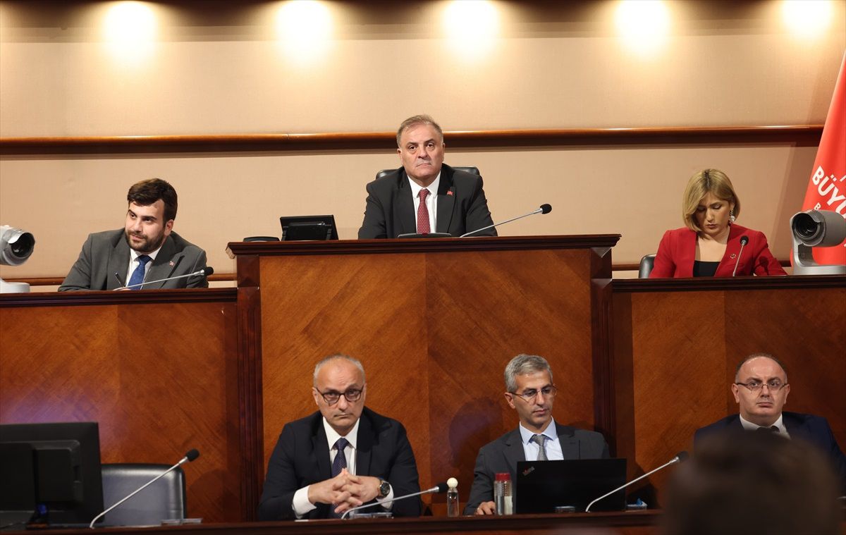 İBB Meclisi'nde 8 Yaşındaki Narin Güran'ın Öldürülmesi Tartışıldı