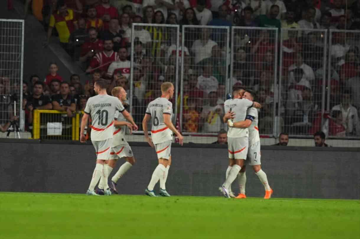 Kerem's night in Izmir! Our National Team defeated Iceland 2-1