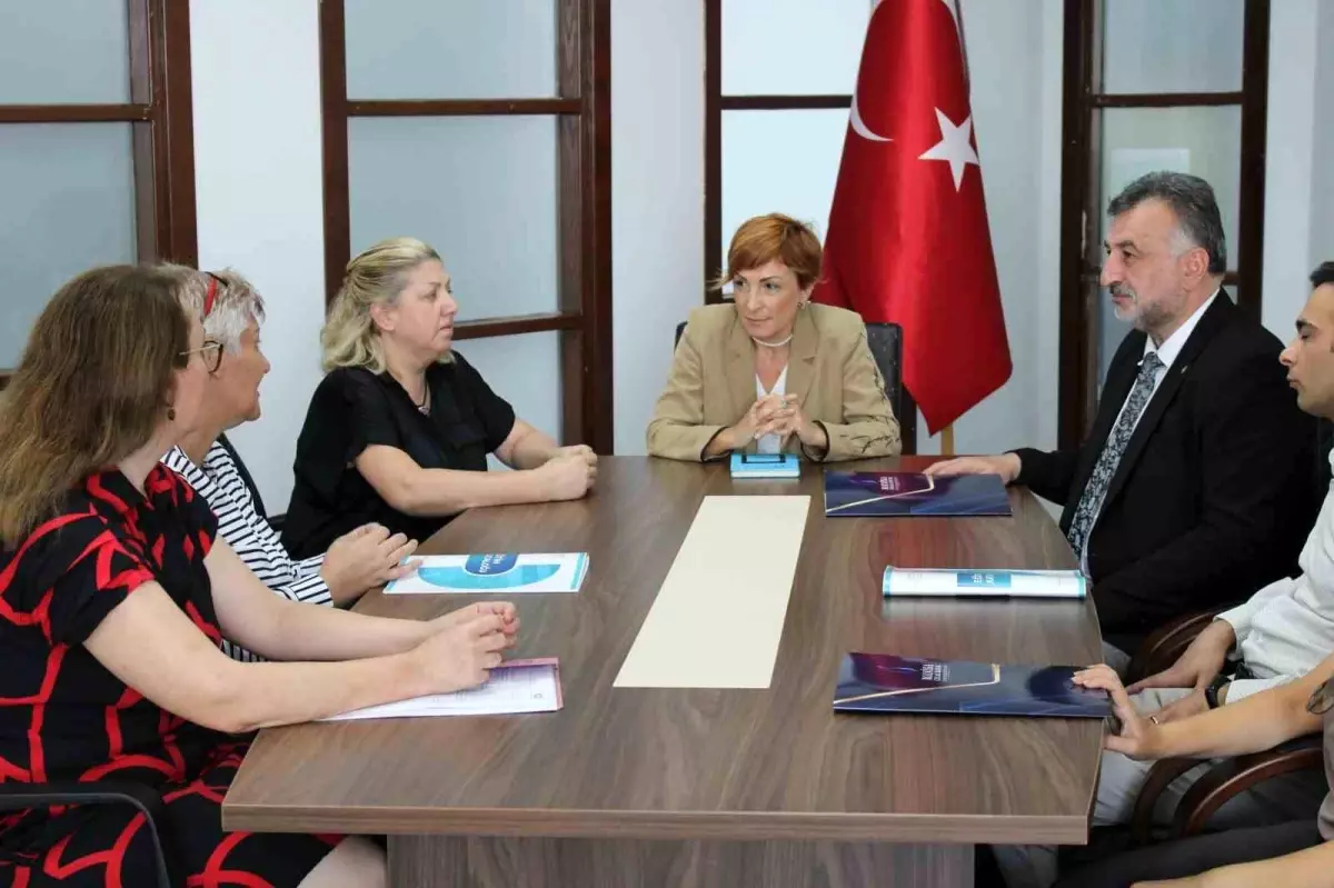 MCBÜ ve Aile ve Sosyal Hizmetler İl Müdürlüğünden Aile İçi İletişim Projeleri