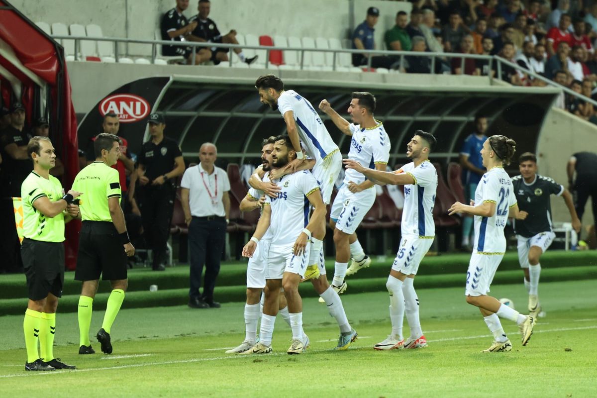 Menemen FK, sezona iyi başladı