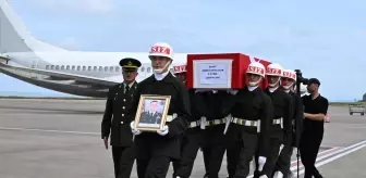 Şehit Piyade Üsteğmen Ömer Fatih Ayar'ın Naaşı Trabzon'a Getirildi