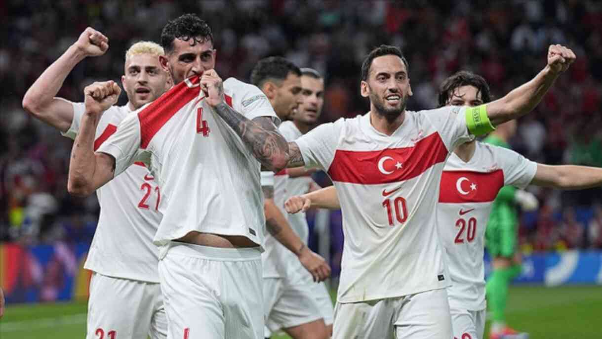 Türkiye İzlanda maçı CANLI izle! (ŞİFRESİZ) Türkiye İzlanda maçı canlı yayın nerede ve nasıl izlenir?