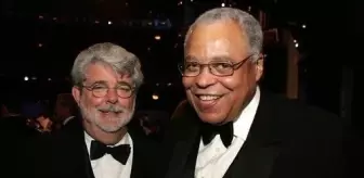 Darth Vader'ın Seslendiren Aktör James Earl Jones Hayatını Kaybetti