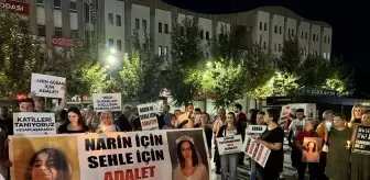 Sakarya'da Kadın Platformu Üyeleri Kadın Cinayetlerini Protesto Etti