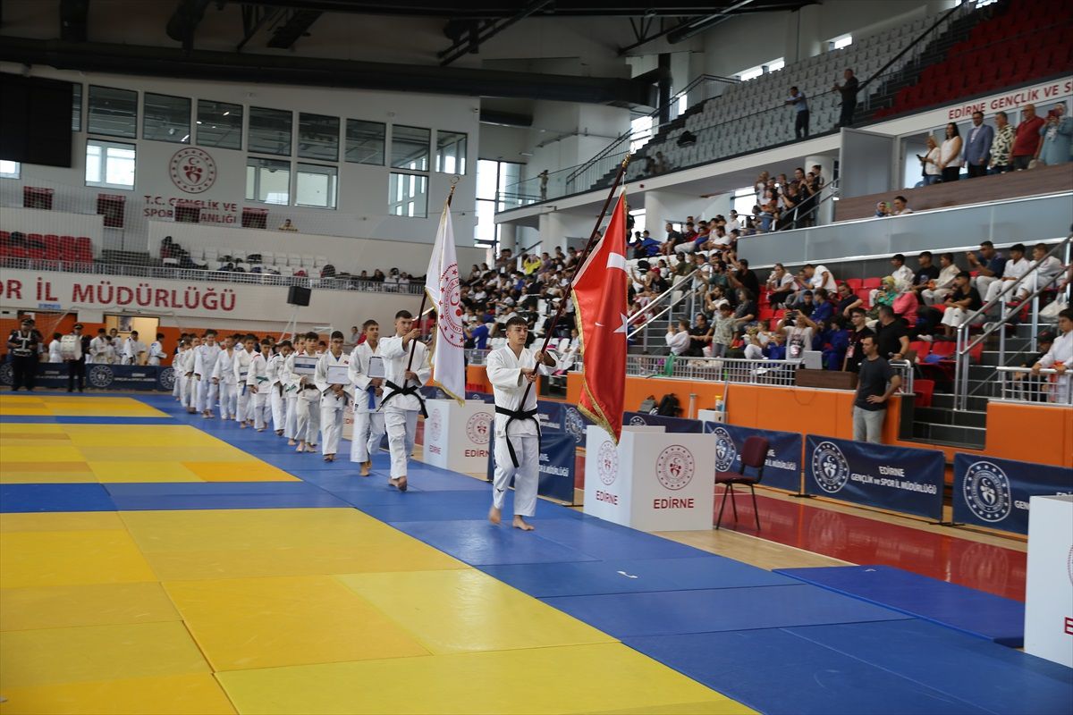 Uluslararası Edirne Judo Turnuvası Başladı