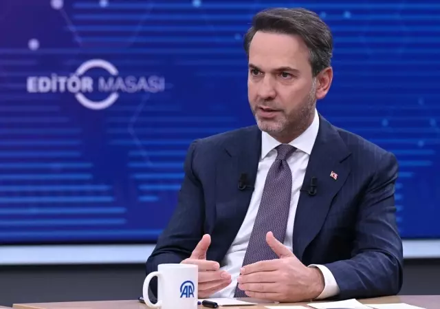 Minister of Energy and Natural Resources Alparslan Bayraktar has identified the fight against current account deficit and inflation as a priority goal