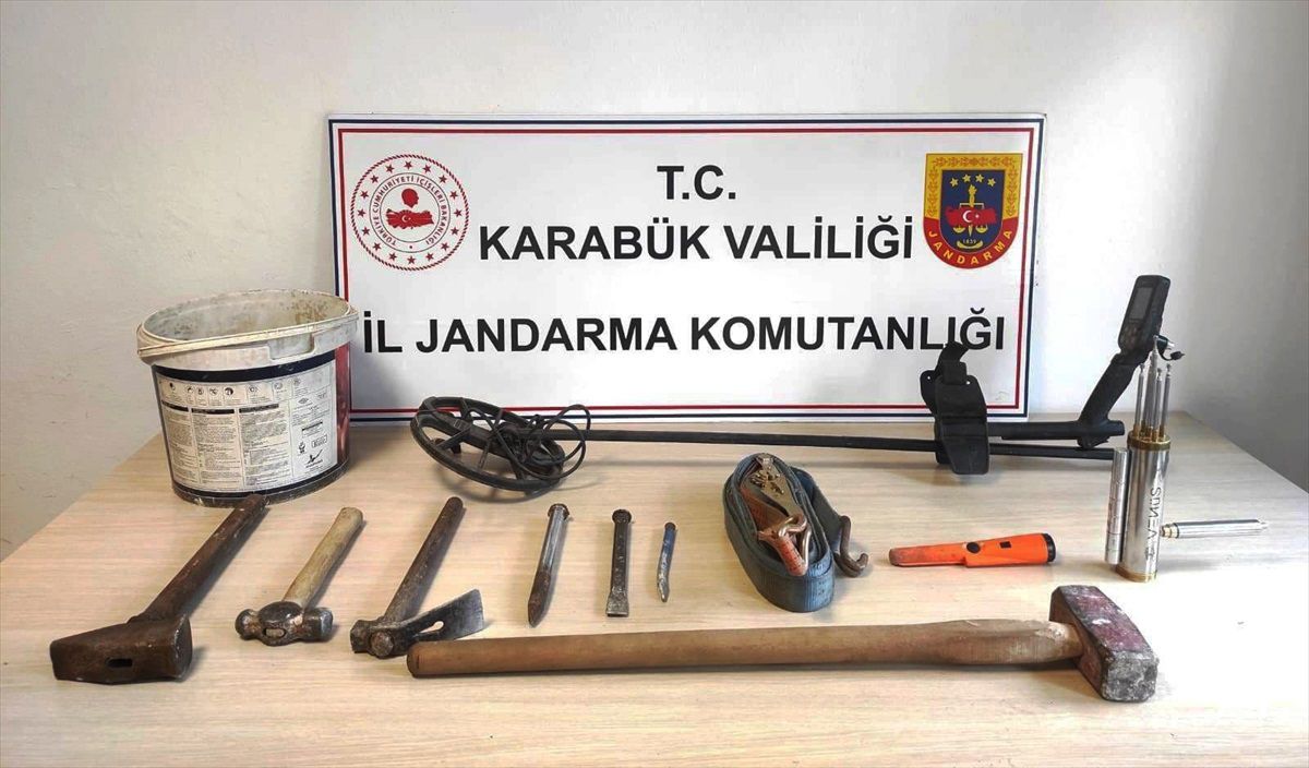 Safranbolu'da Kaçak Kazı Yapan 5 Şüpheli Gözaltına Alındı