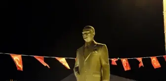 Atatürk Heykeline Zarar Vermeye Çalışan Kişi Hakkında İşlem Başlatıldı