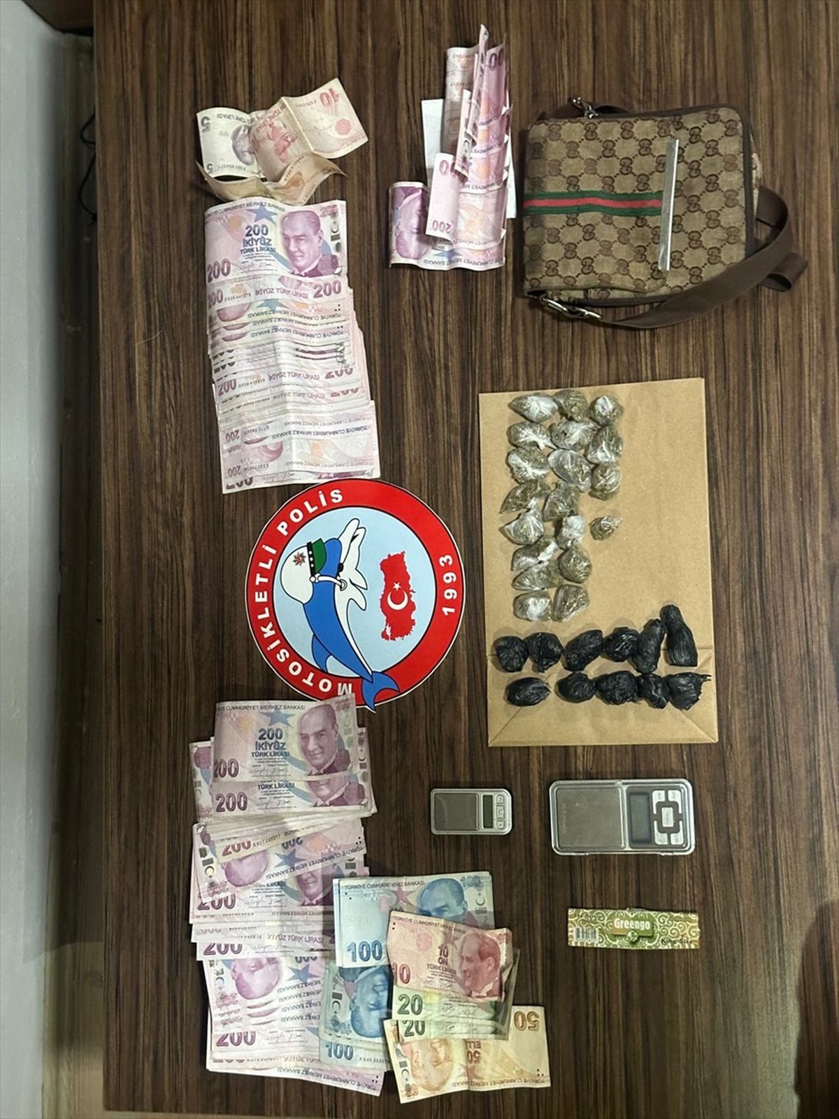 Kırklareli'nde uyuşturucu operasyonu: 4 zanlı tutuklandı