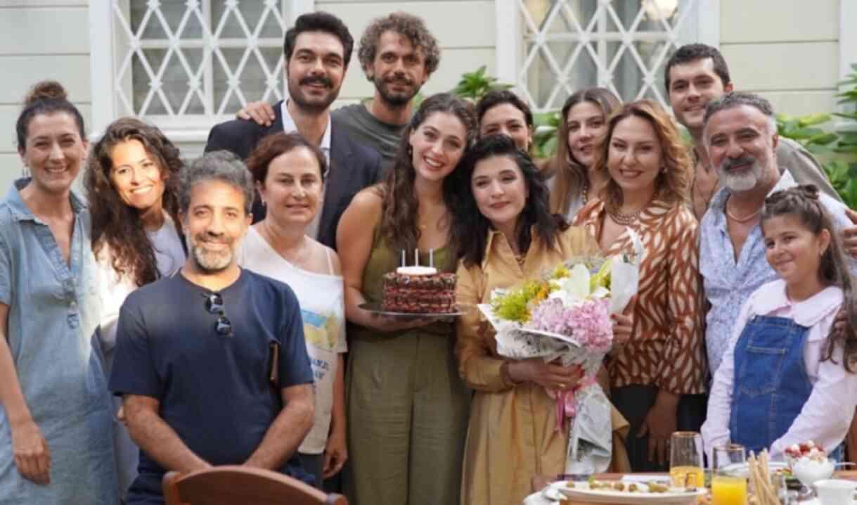 Leyla Hayat Aşk Adalet hangi diziden uyarlama? Leyla dizisi gerçek mi, yaşanmış hikaye mi? Leyla Hayat Aşk Adalet hangi diziden uyarlama? Leyla dizisi gerçek mi, yaşanmış hikaye mi?