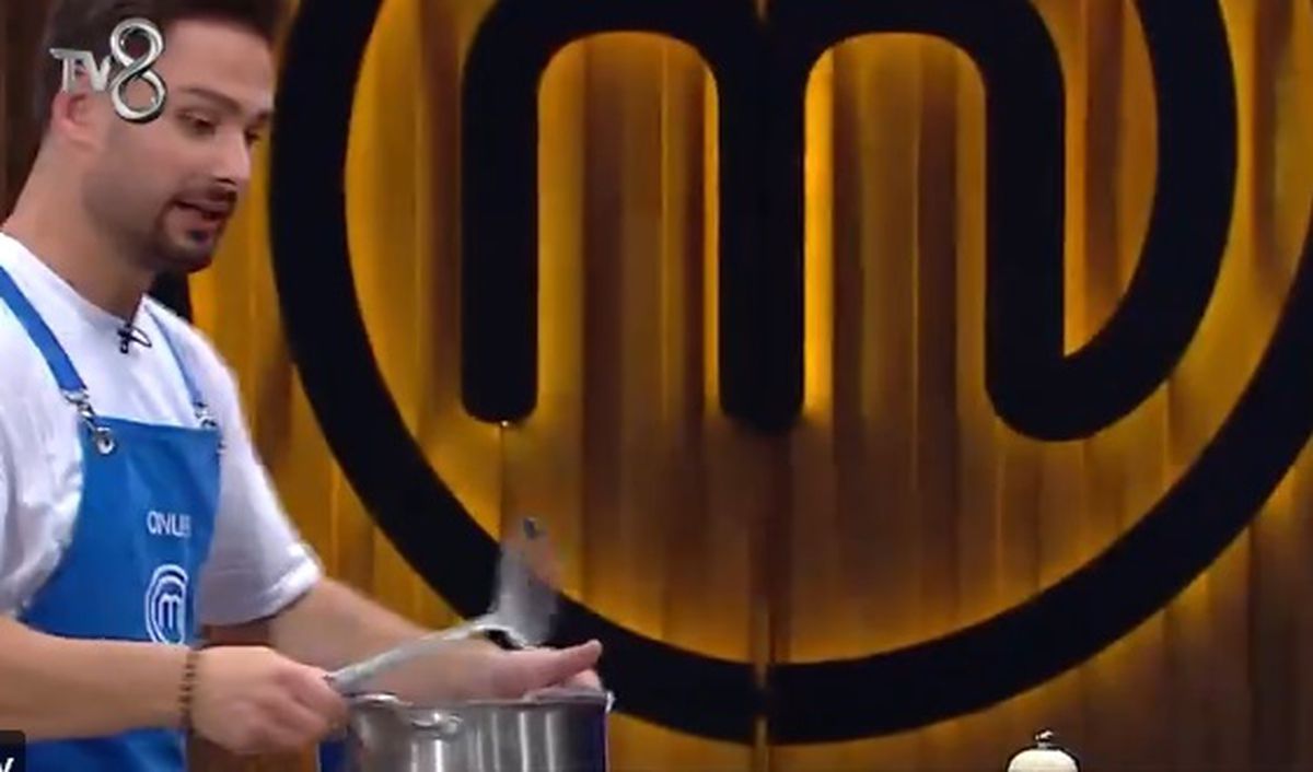 MasterChef Onur yüzü yandı mı? MasterChef 11 Eylül Çarşamba kızgın yağ kazasını kim yaptı, Onur'a ne oldu?