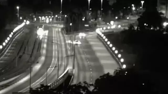 The Carola Bridge located in Germany collapsed a few minutes after a tram passed.