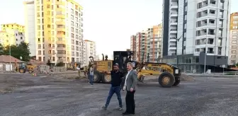 Melikgazi Belediyesi Başkanı Mustafa Palancıoğlu, Yıldırım Beyazıt Mahallesi'ndeki kavşakta çalışmaları inceledi