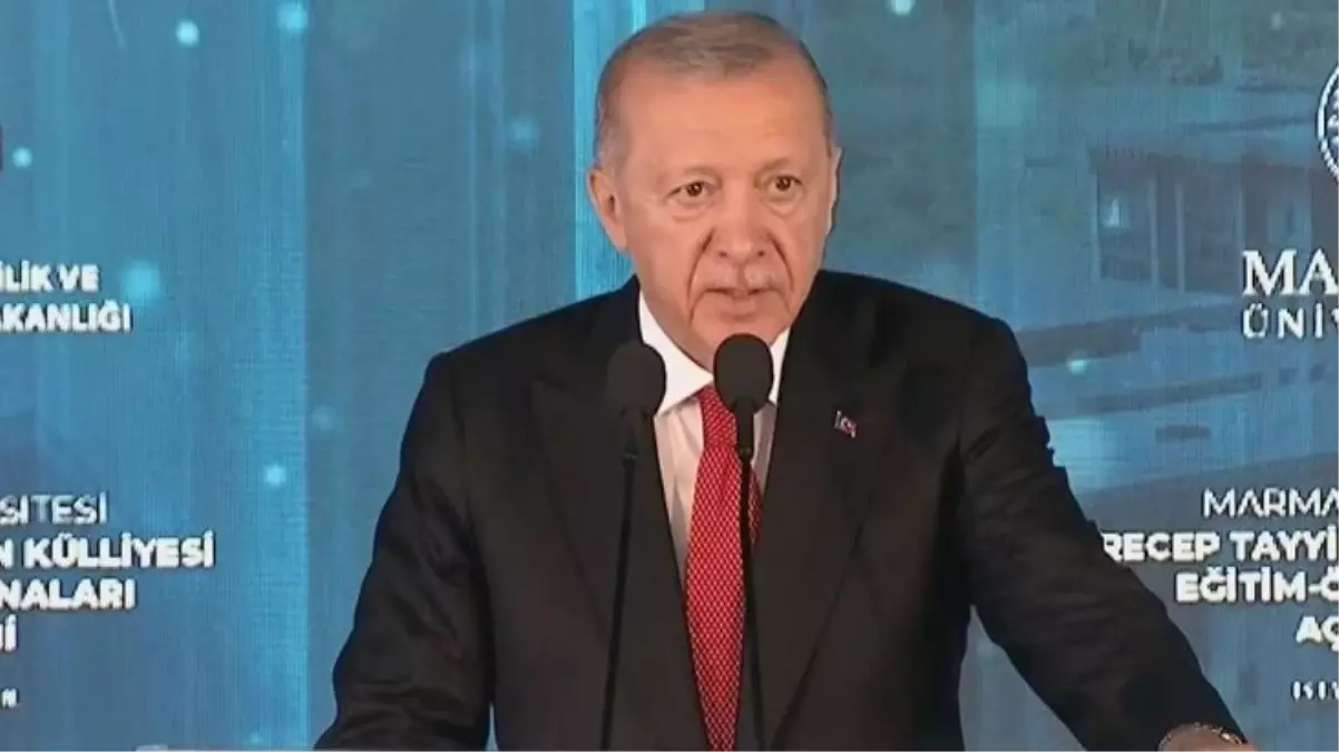 Cumhurbaşkanı Erdoğan, mezun olduğu üniversitede konuşuyor: Gururluyum