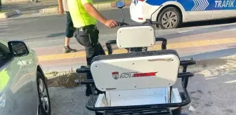 Manavgat'ta Elektrikli Bisiklete Motosiklet Çarptı: 1 Yaralı