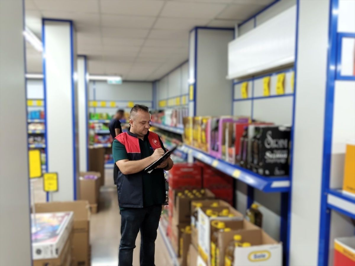 Kırklareli'nde zincir marketlerde fiyat denetimi gerçekleştirildi