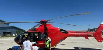 Muş'ta Kalp Rahatsızlığı Olan 3 Yaşındaki Çocuk Ambulans Helikopterle Ankara'ya Sevk Edildi