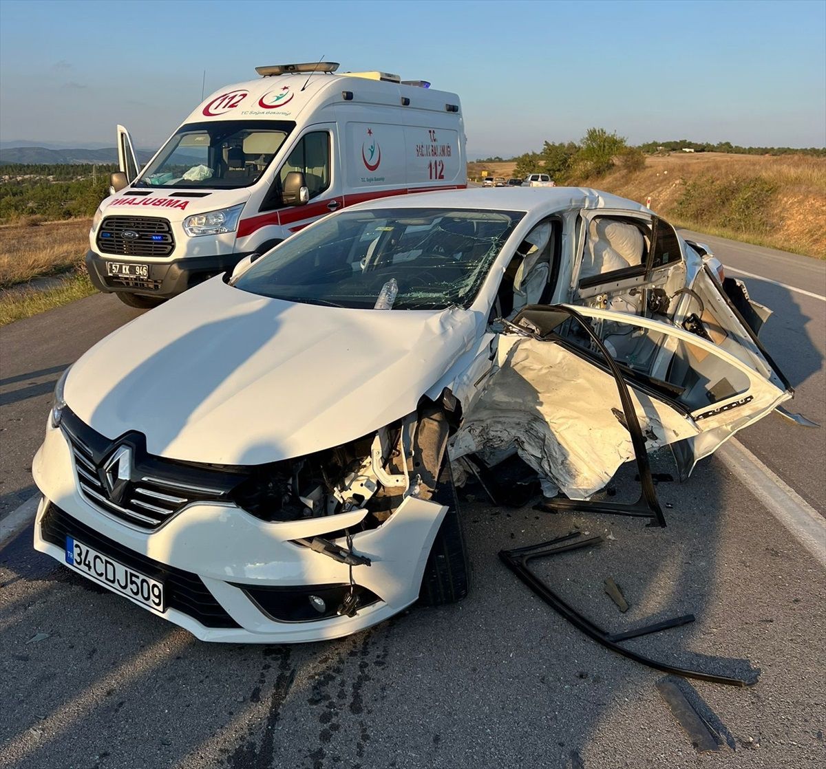 Sinop'ta Trafik Kazası: 3 Ölü, 3 Yaralı