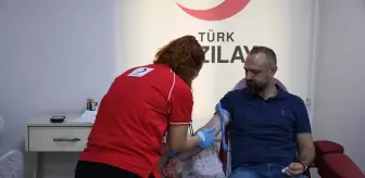 Türk Kızılayı, Talasemi Hastaları İçin Adana'da Kan Bağışı Alıyor