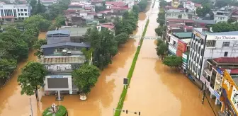 Vietnam'ı vuran Yagi Tayfunu'nda can kaybı 254