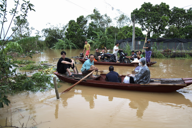 Death toll reaches 254 in Typhoon Yagi that hit Vietnam