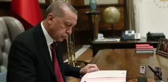 Cumhurbaşkanı Erdoğan'ın imzasıyla 3 bakan yardımcısı görevden alındı