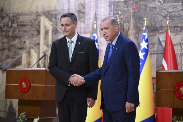 Erdoğan müjdeyi verdi! Bosna Hersek'e kimlikle seyahat dönemi başlıyor