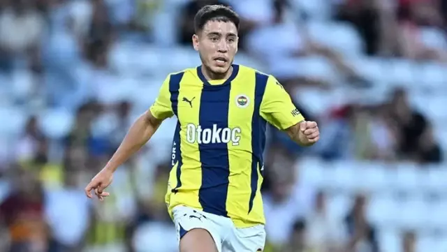 Fenerbahçe extended Emre Mor's contract and loaned him to Eyüpspor.