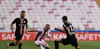 Sivasspor, Gaziantep FK'yı 3-2 Yenerek Puanını 7'ye Yükseltti