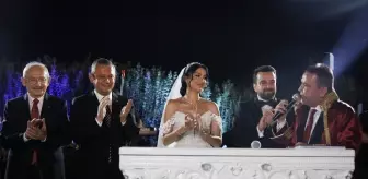 CHP Genel Başkanı Özgür Özel, Düğün Nikah Şahidi Oldu