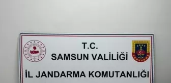 Samsun'da Uyuşturucu Operasyonu: 947 Sentetik Ecza Hap Ele Geçirildi