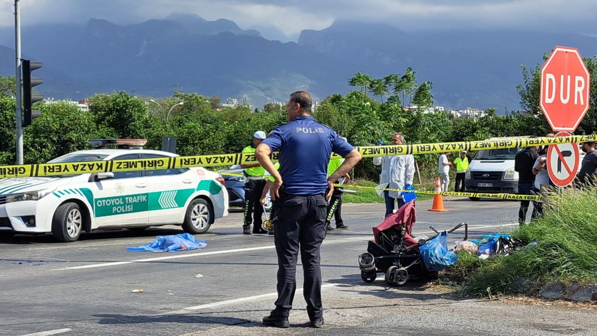 Hatay'da TIR Kazasında Anne ve Kızı Hayatını Kaybetti