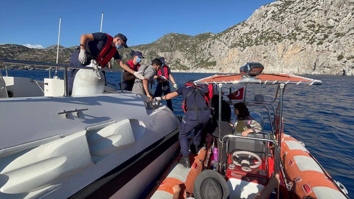 Muğla'da Düzensiz Göçmen Operasyonu: 38 Kurtarıldı, 27 Yakalandı
