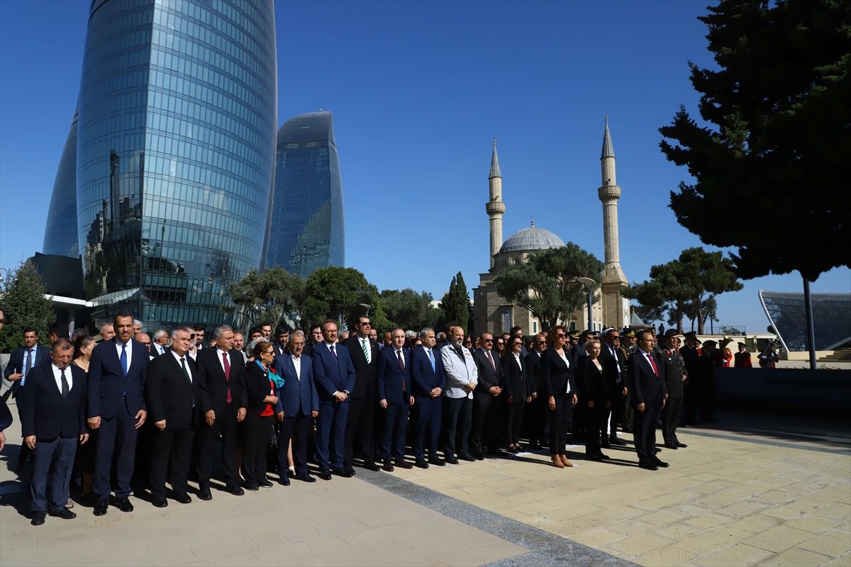 Bakü'nün Kurtuluşunun 106. Yıl Dönümünde Tören Düzenlendi