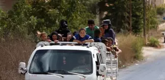 İsrail Ordusunun 'Zorla Tahliye' Bildirileri Üzerine 150 Suriyeli Göçmen Bölgeden Ayrıldı